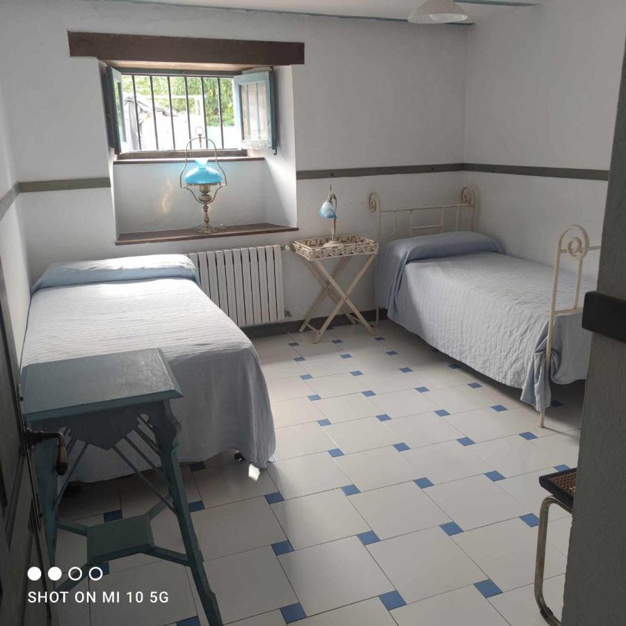 Casa Rural El Amparuco Treceño Extérieur photo